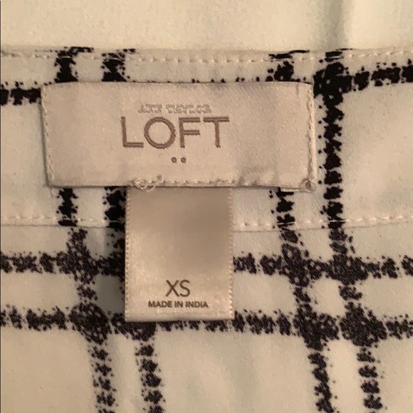 LOFT shirt - Picture 2 of 4